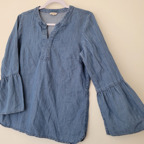 Talbots Petite Lyocell V Neck Chambray Bell Sleeve Blouse Top Size Sp - Picture 4 of 6